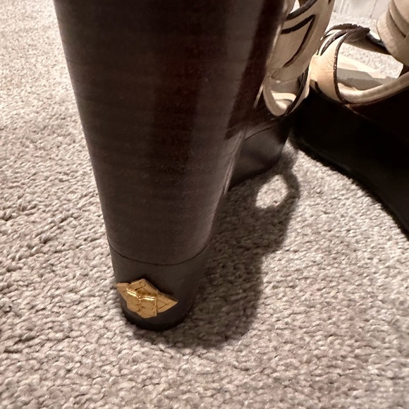 BCBG Cream Sandals - Picture 6 of 9